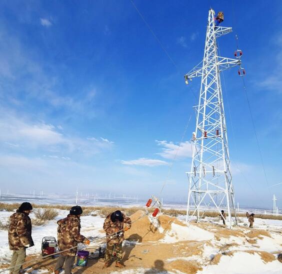 寧夏大唐國際南川風電項目升壓站帶電成功