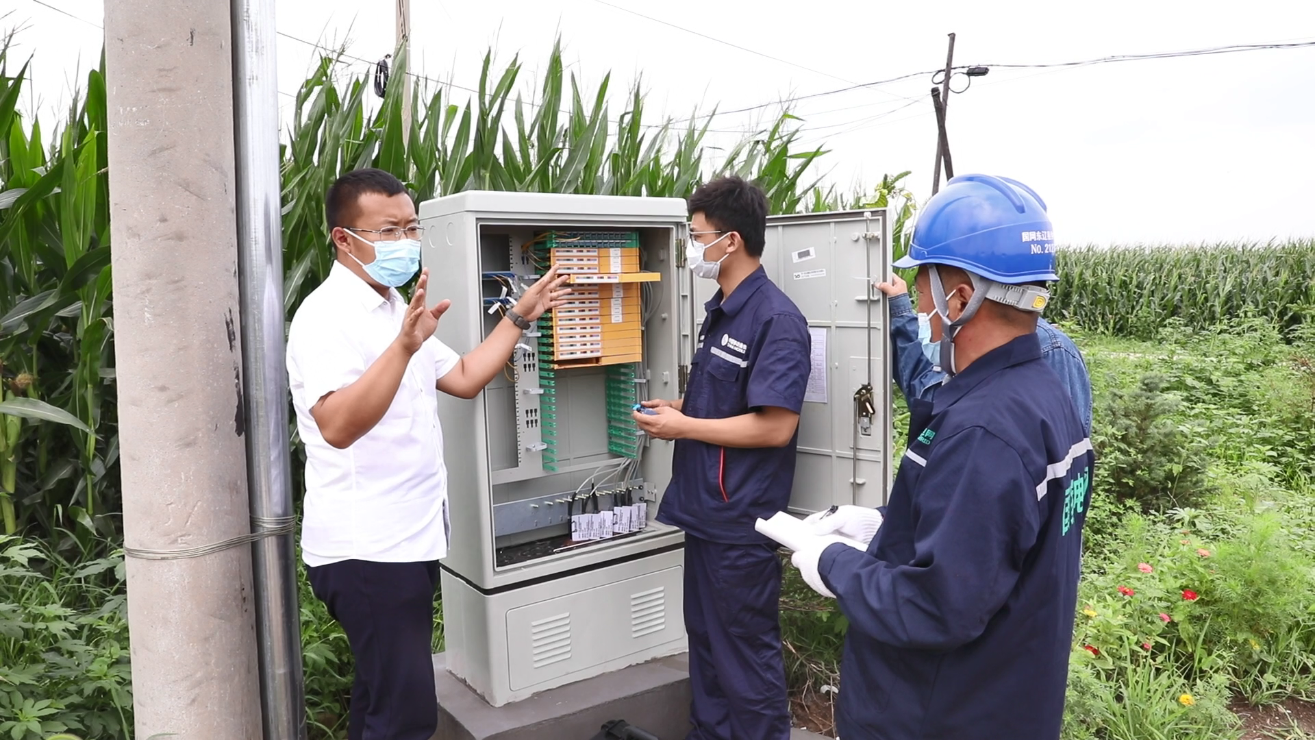 吉林思極中國移動電力桿塔光纜敷掛 工程建設(shè)施工取得階段性成果