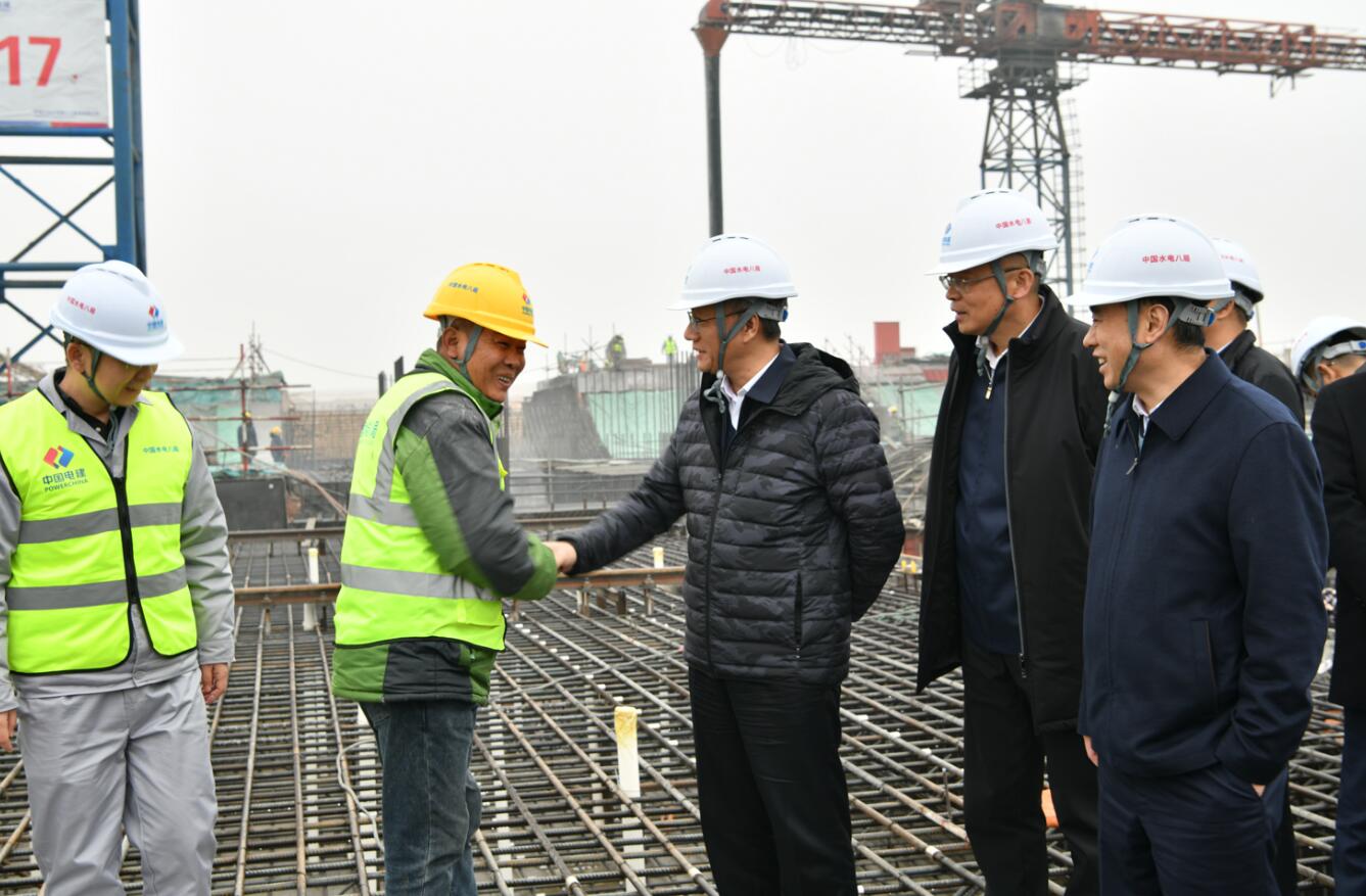 中國電建黨委副書記、總經(jīng)理王斌赴基層開展安全生產(chǎn)督導(dǎo)并調(diào)研