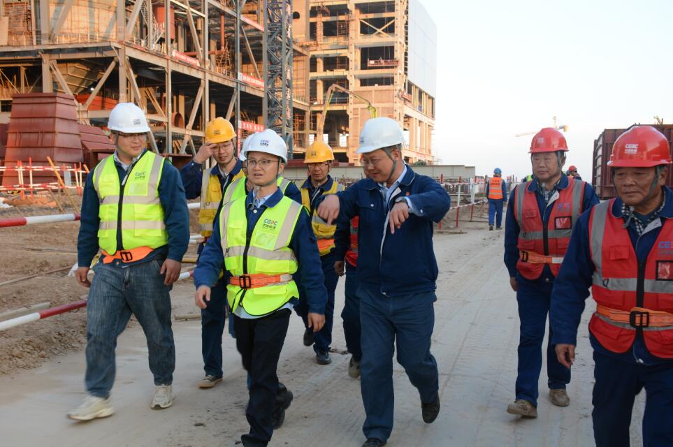 中國能建建筑集團到正寧百萬項目部開展秋檢及體系內審