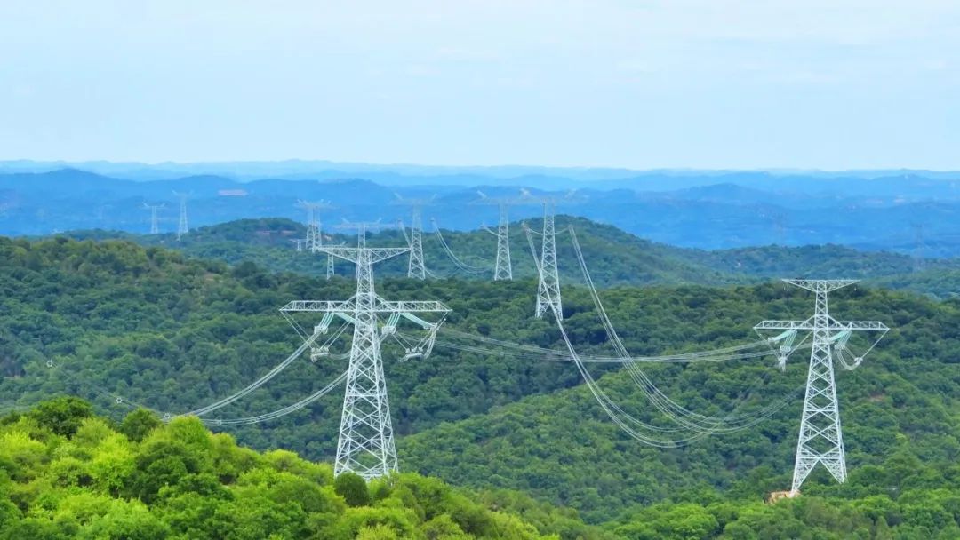 甘肅第二條“電力高速公路”全線(xiàn)貫通