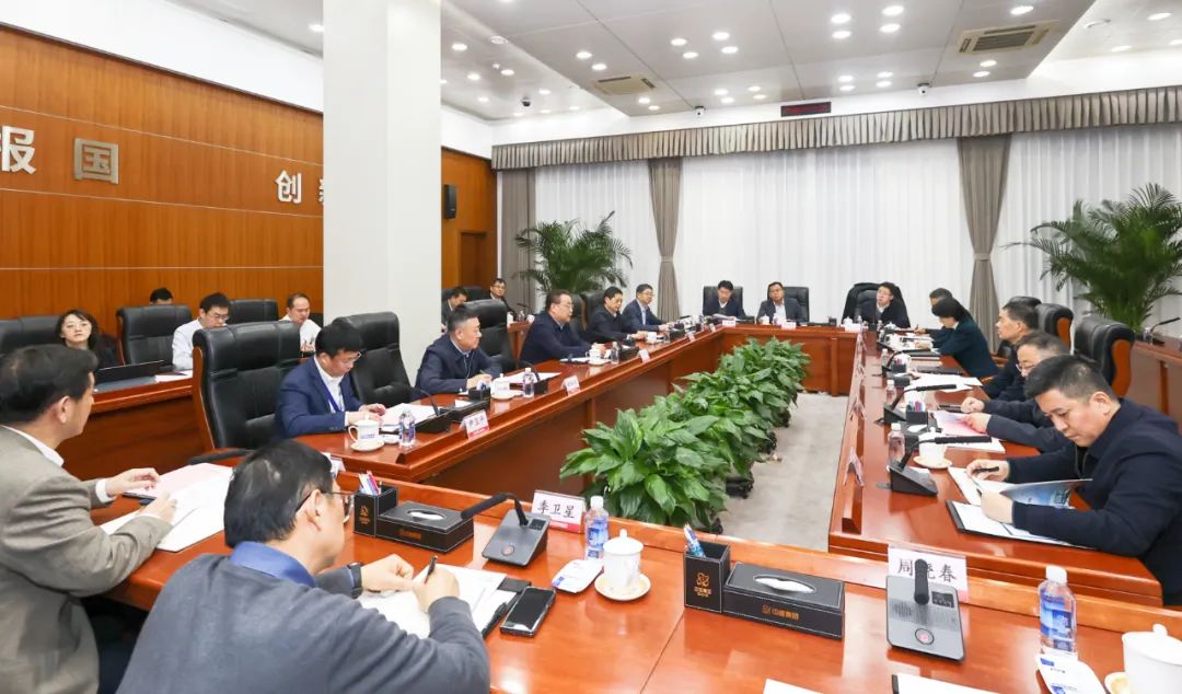 中核集團(tuán)會(huì)見江蘇省委常委、蘇州市委書記劉小濤一行