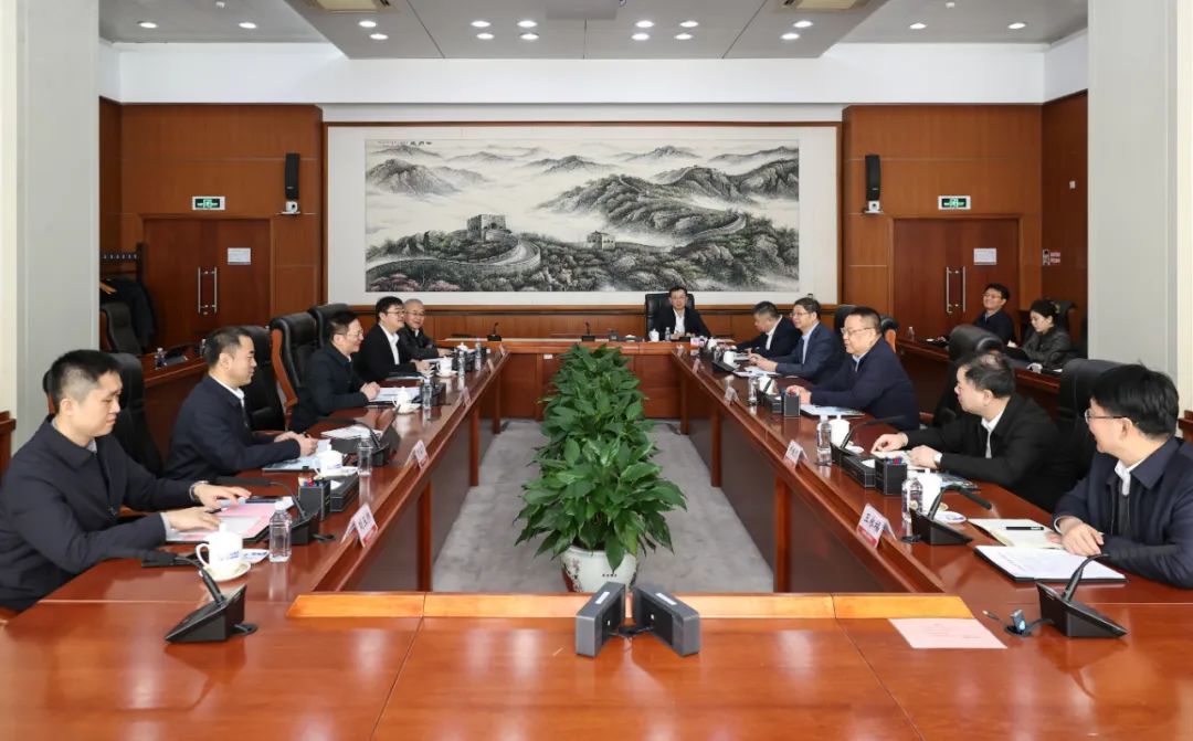 中核集團會見哈電集團總經(jīng)理、黨委副書記黃偉一行